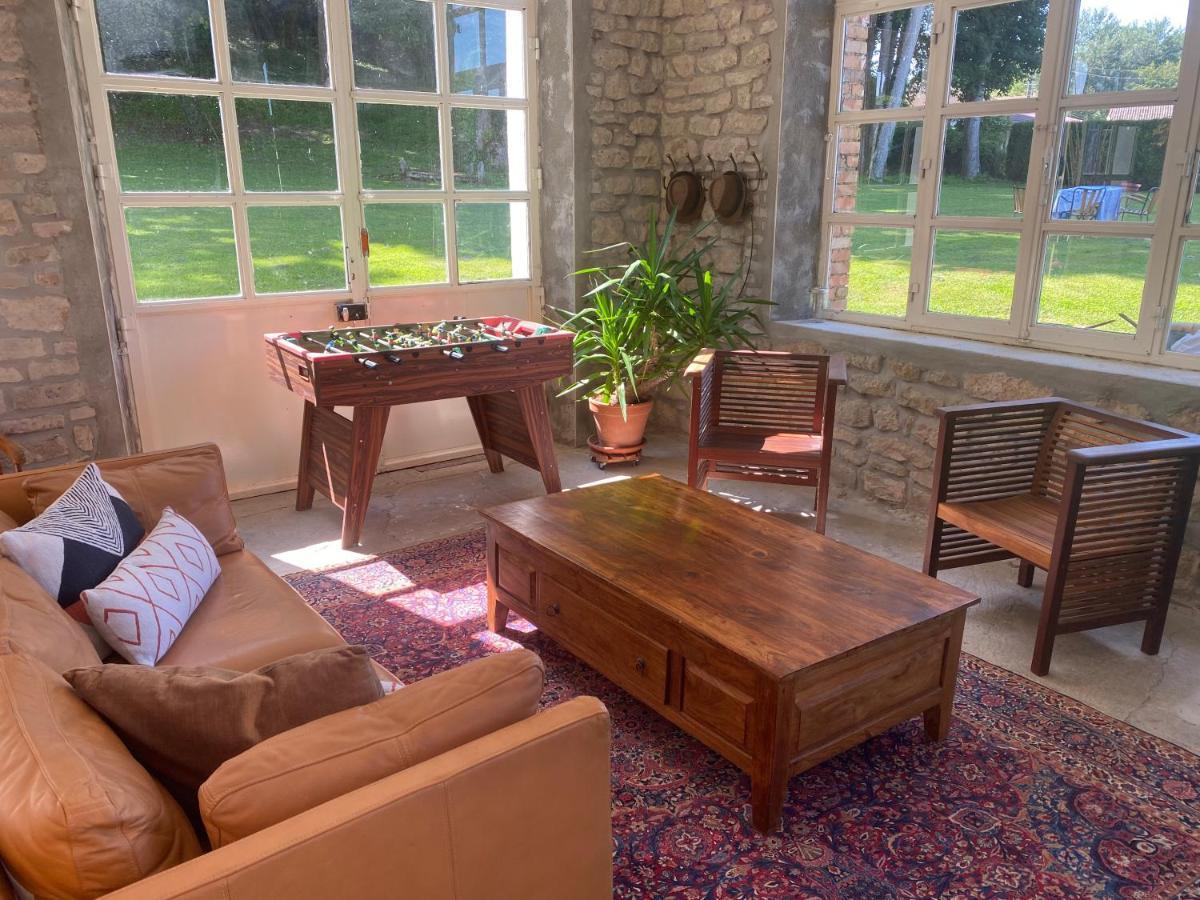 Le Chateau De Monthureux Le Sec מראה חיצוני תמונה